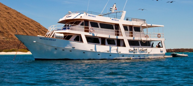 Galapagos-Yacht-Monserrat